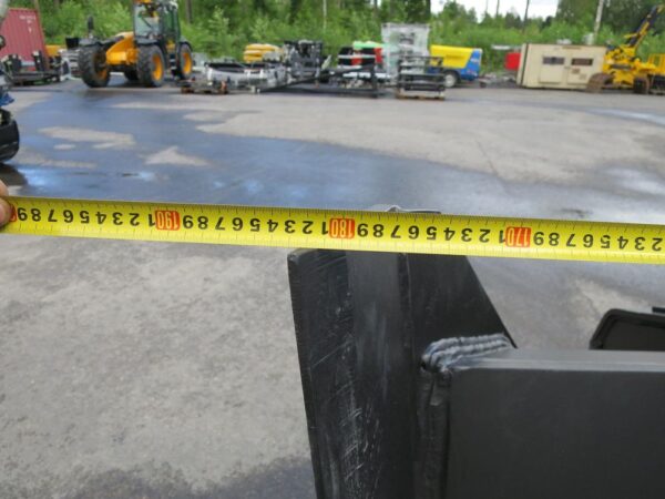 Niskakangas Metsäojakauha 800L NTP10 - Image 11