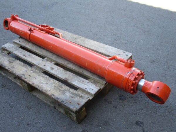 Daewoo Nostosylinteri 1820mm