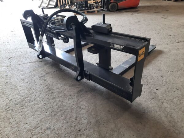 Volvo Hydrauliset trukkipiikit 8ton 240/150cm sivusiirto Volvo BM - Image 7
