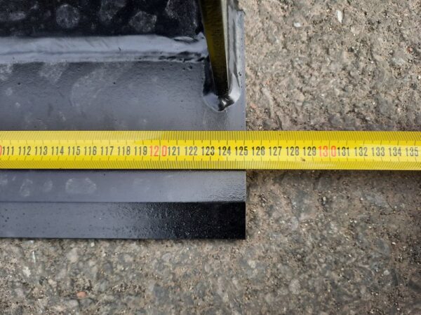 LMG Etukuormaajan yleiskauha 125cm/0.45m3 Euro - Image 9
