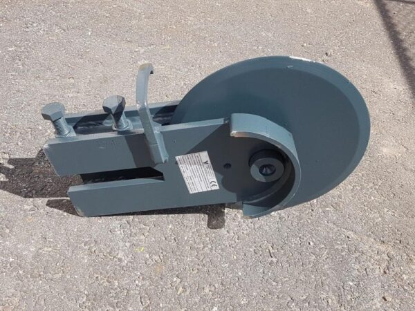 Laten Asphalt cutter