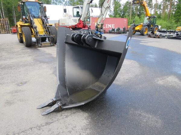 Niskakangas Metsäojakauha 800L NTP10 - Image 3