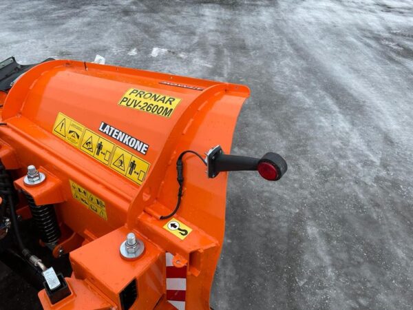 Pronar Aggressive V-plow PUV-2600M Euro - Image 15
