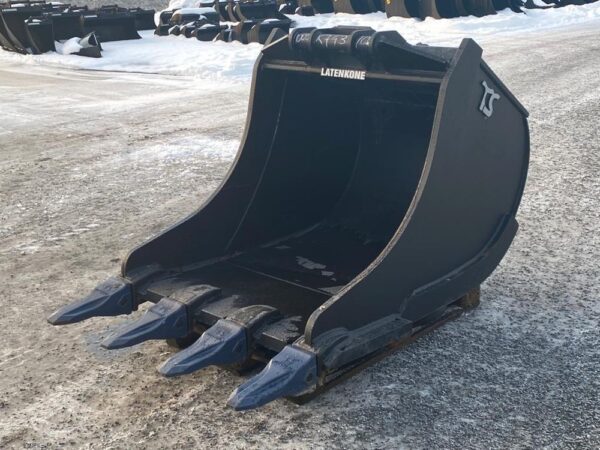 Terästyö Salminen Kuokkakauha 1100mm NTP10 kynsillä - Image 3
