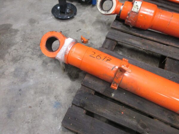 Hitachi Hitachi ZX210 nostosylinteri ID 2617 UUSI - Image 11