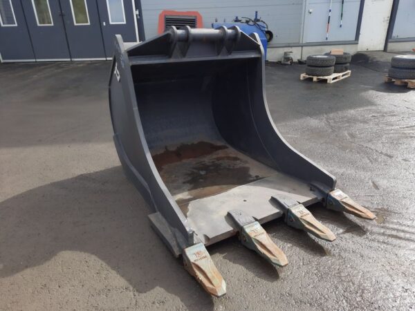 Terästyö Salminen Deep excavation bucket 1400mm NTP20/30 with tooth
