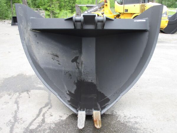 Niskakangas U-ditch bucket 1000L NTP10 - Image 2