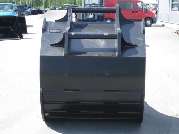 Laten Deep excavation bucket 1500mm S80 with tooth - Image 3