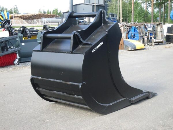 Laten Deep excavation bucket 1300mm S80 with tooth - Image 5