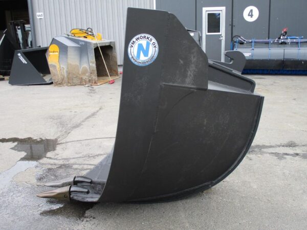 Niskakangas U-ditch bucket 1000L NTP10 - Image 4
