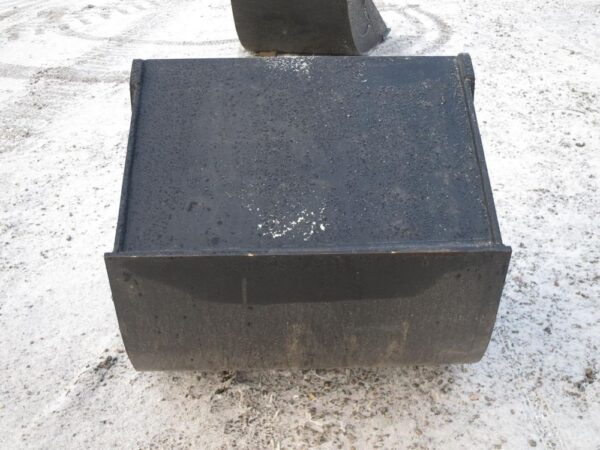 Laten Deep excavation bucket 800mm without coupling - Image 6