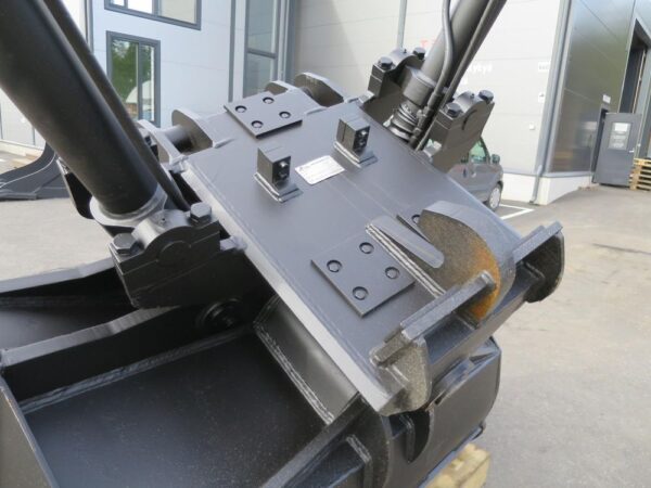 Niskakangas Hydraulic grading bucket 2000mm NTP20/30 - Image 7