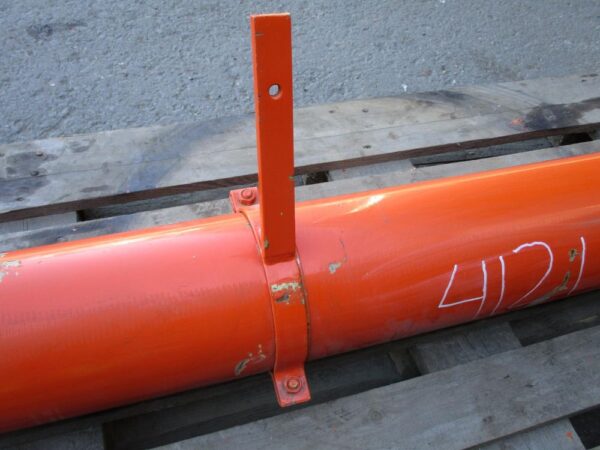 - Kaivinkoneen sylinteri 2110mm - Image 9
