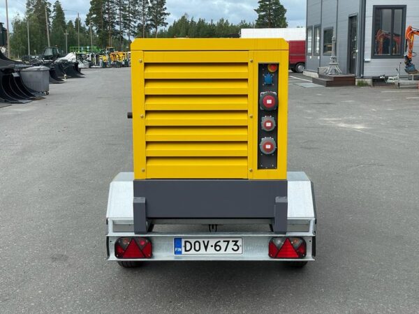 Atlas Copco QAS 30 50 Hz Generator StageV with trailer - Image 8