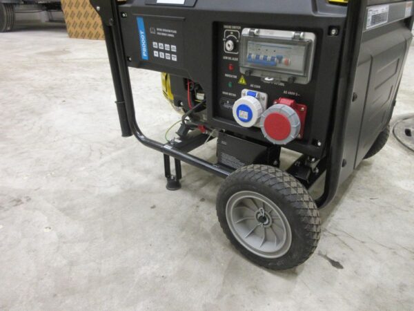 Atlas Copco P8000T AVR Generaattori - Image 24