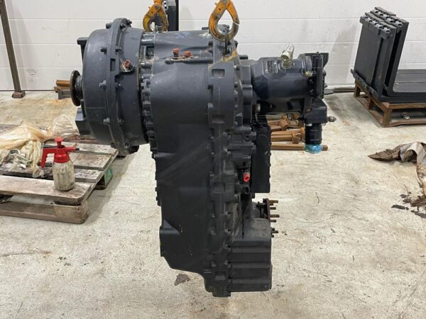 JCB 413 ZF vaihdelaatikko, Type. 6 WG 115, Part list No. 4656006133 - Image 4