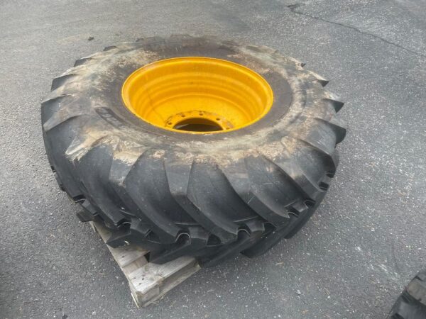Michelin 480/80 R26  renkaat ja vanteet 2kpl - Image 6