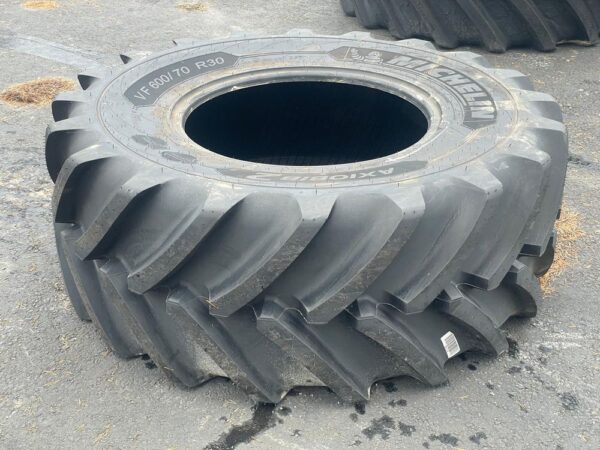 Michelin Axiobib 2 VF600/70 R30 rengas - Image 2