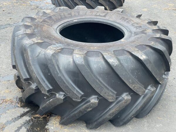Michelin Megaxbib 750/65 R26 rengas - Image 17