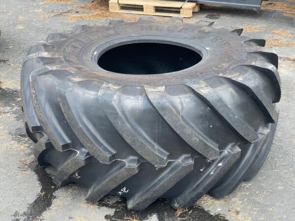 Michelin Megaxbib 750/65 R26 rengas - Image 2