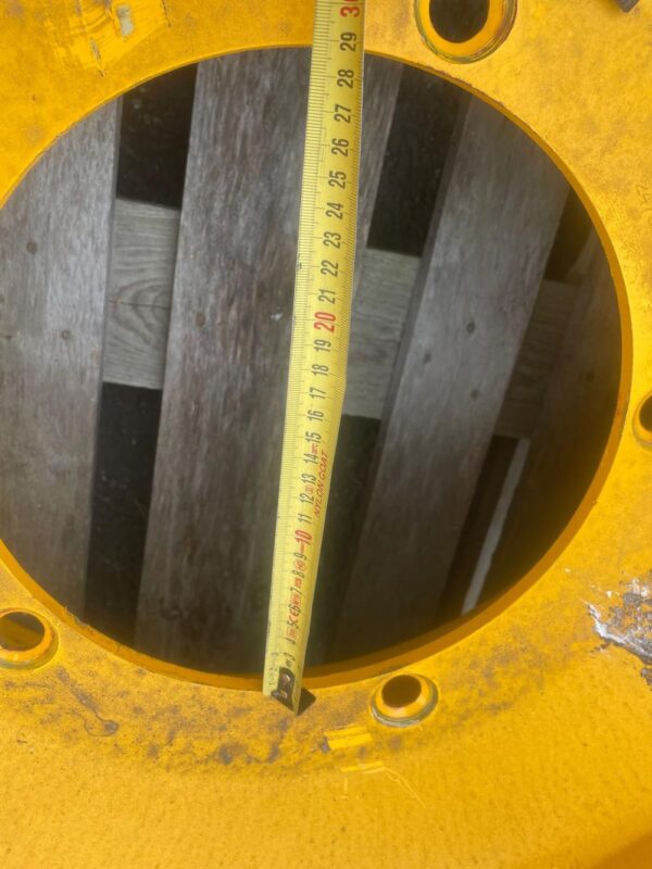 Michelin 480/80 26  rengas vanteella - Image 11