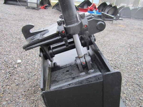 Laten Kallistuva luiskakauha 1550mm NTP10 TS - Image 11