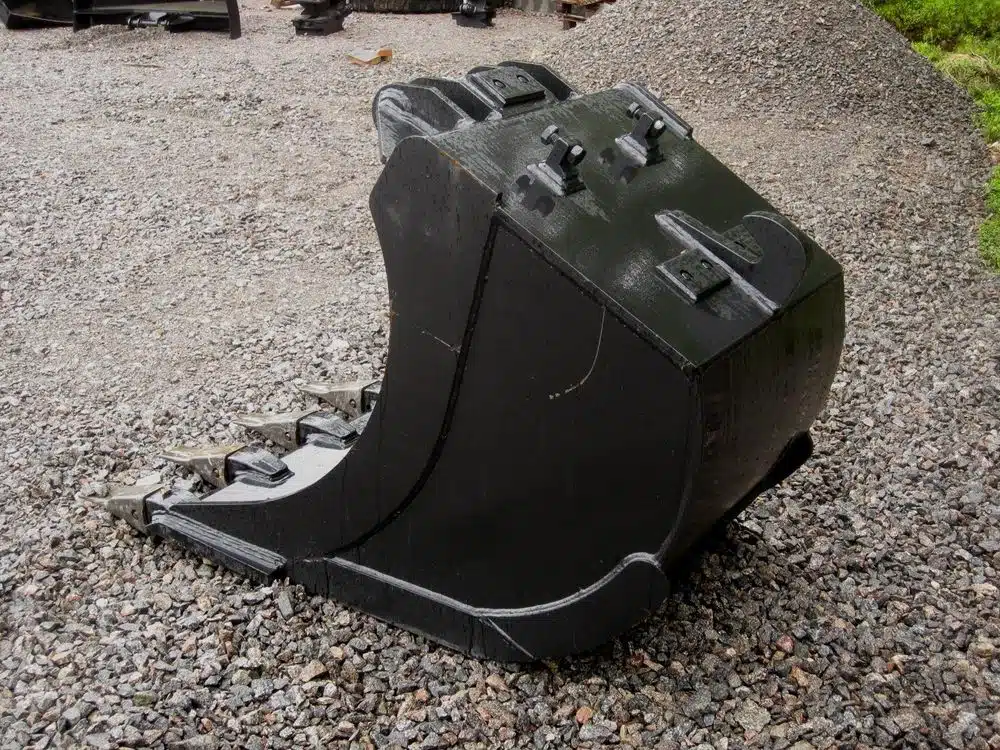 Laten Kuokkakauha 1000mm NTP10 kynsillä - Image 6