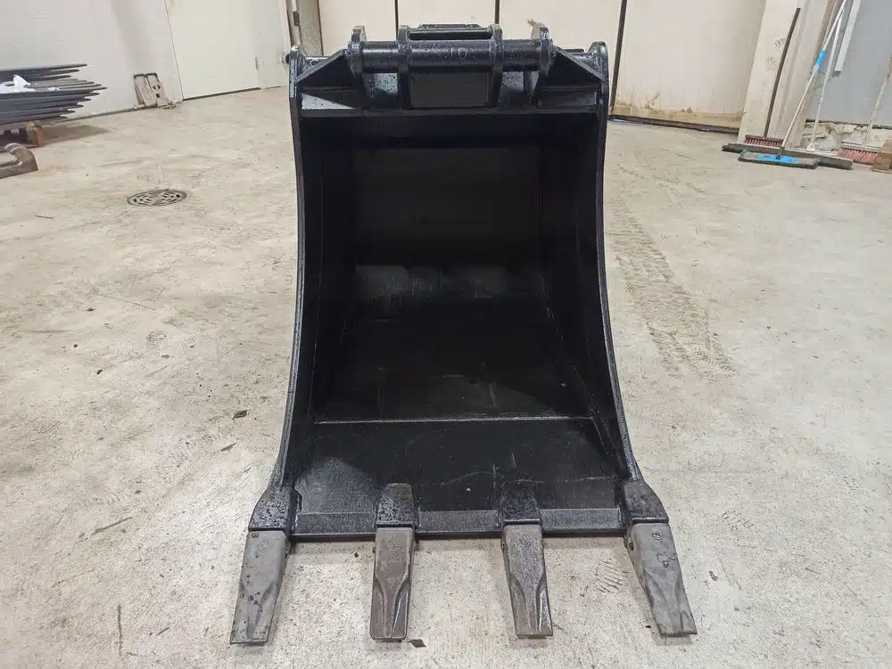 Laten Kuokkakauha 900mm NTP10 kynsillä - Image 2