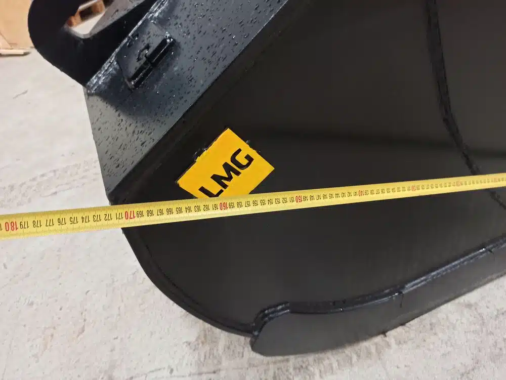 Laten Kuokkakauha 900mm NTP10 kynsillä - Image 11
