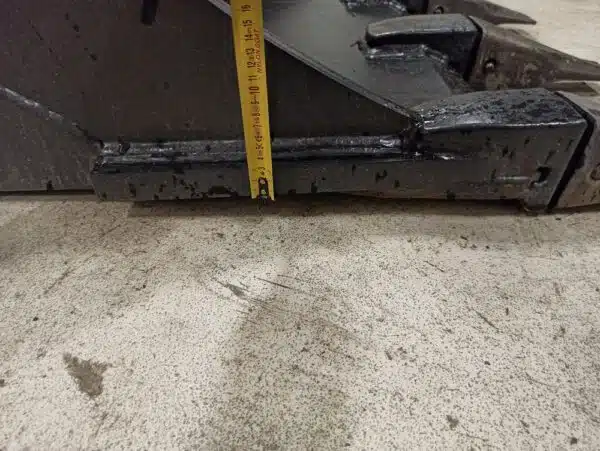 Laten Kuokkakauha 900mm NTP10 kynsillä - Image 16