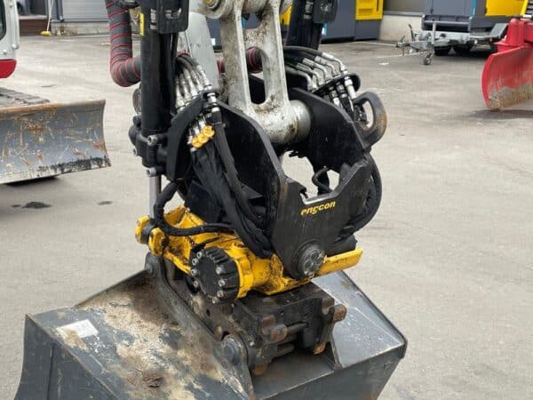 Takeuchi TB290-2 - Bild 16