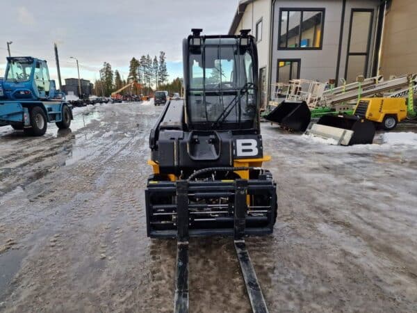 JCB TLT 35D 4x4 Teletruk - Bild 5