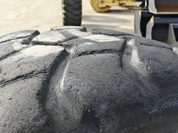 Michelin 23.5-R25 XADN E3T - Bild 10