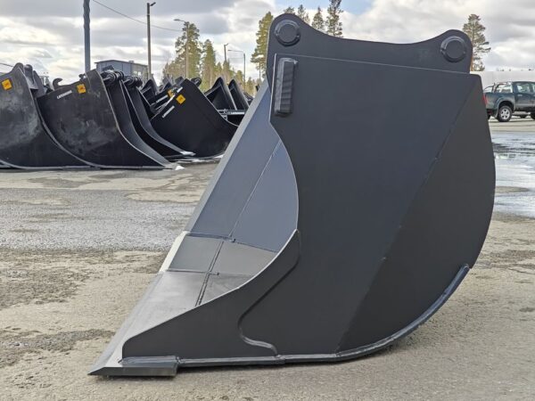 Laten Ditch/Grading bucket TVL 1540mm 900L without coupling HW - Image 14