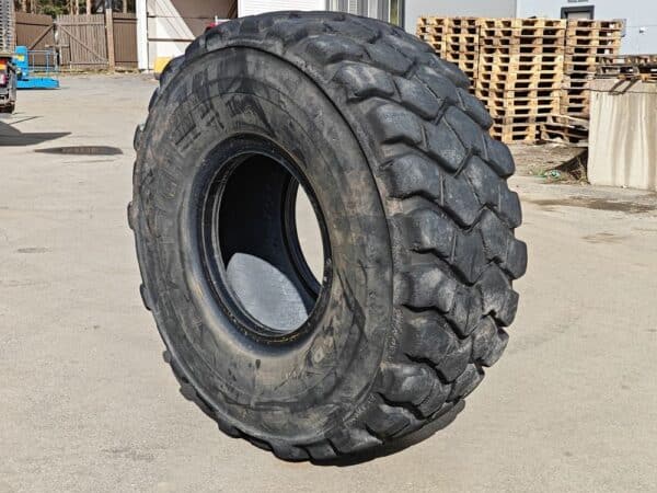 Michelin 23.5-R25 XADN E3T rengas - Image 3
