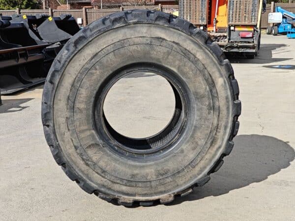 Michelin 23.5-R25 XADN E3T rengas - Image 6