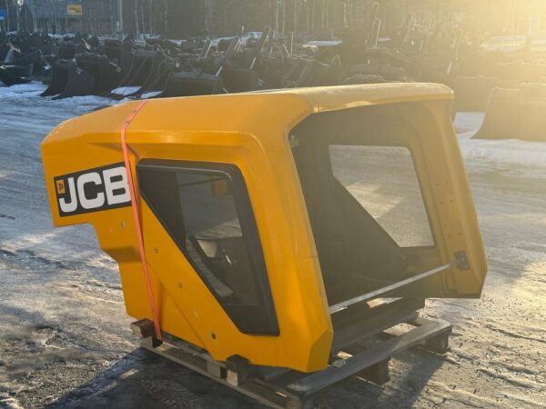 JCB Pyöräkuormaajan konepeitto  Part list No. - - Image 6