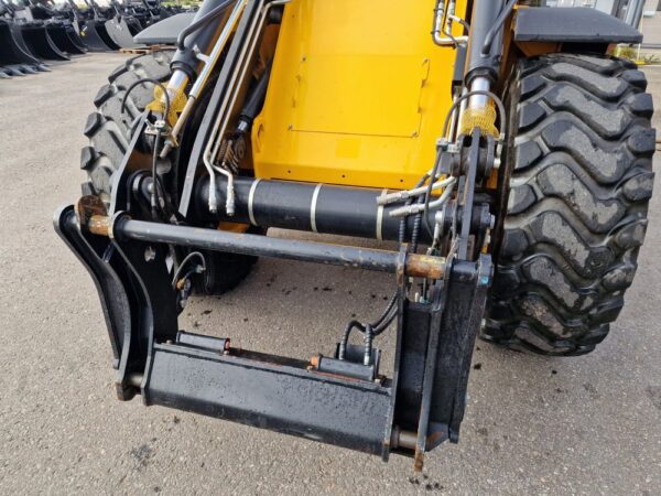 JCB 417 HT Wheel loader - Image 12