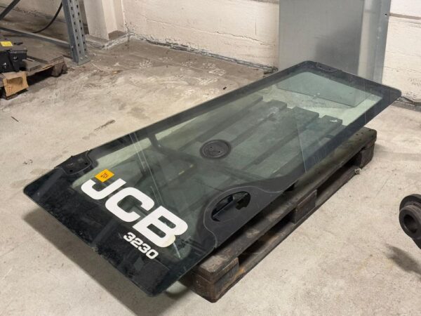 JCB Fastrak 3230 dörr Part list No. -